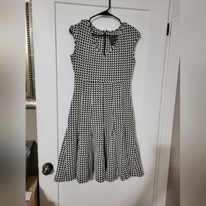 Taylor Dress Size 6